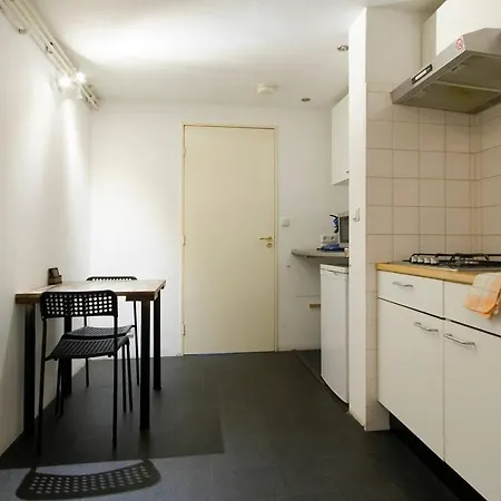Rembrandt Square Apt! For 4 Guests! Amsterdam